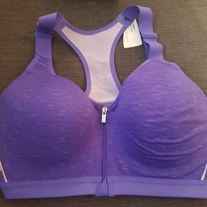 Victoria's secret Incredible bra 34D. Brand new